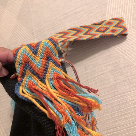 NWOT Authentic Wayuu Indians ethnic crochet mochila bag - Picture 7 of 11
